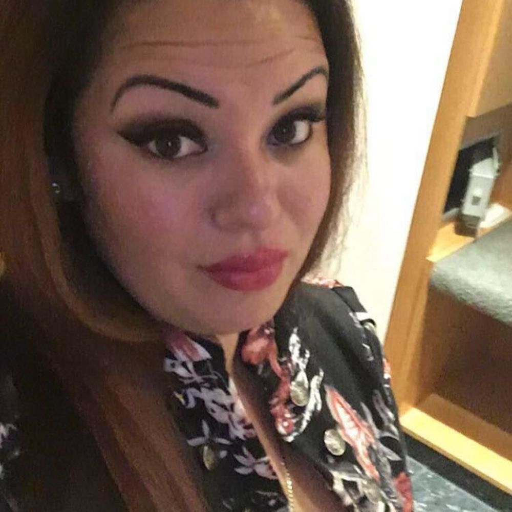 Meet your Posher, Lydia